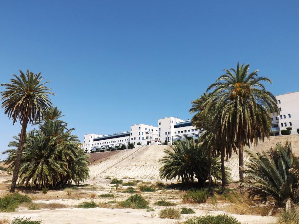 Duplex En Garrucha Con Parking Apartment Ruang foto